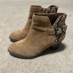 Vionic Tan Booties - Women’s 8